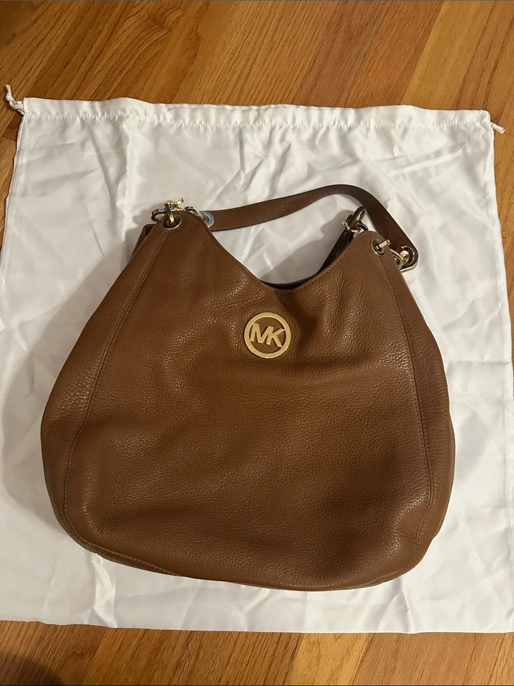 Michael Kors Tan Pebbled Leather Chain-Detail Hobo